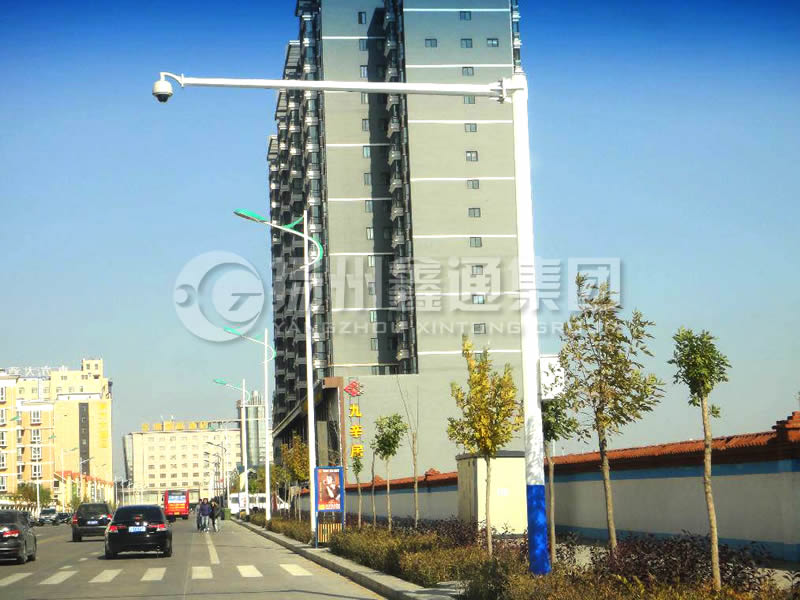 DJG-016,電子警察桿，八棱球機(jī)桿