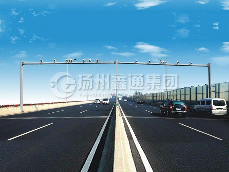 DJG-032，門架式電子警察桿